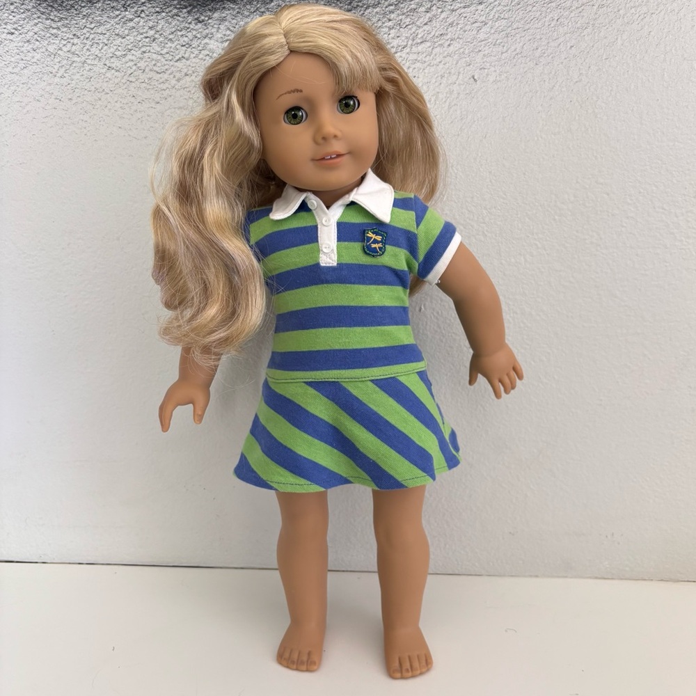 AMERICAN GIRL Lanie Holland